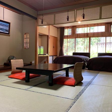 Отель Yamanosho Yuzawa  Экстерьер фото